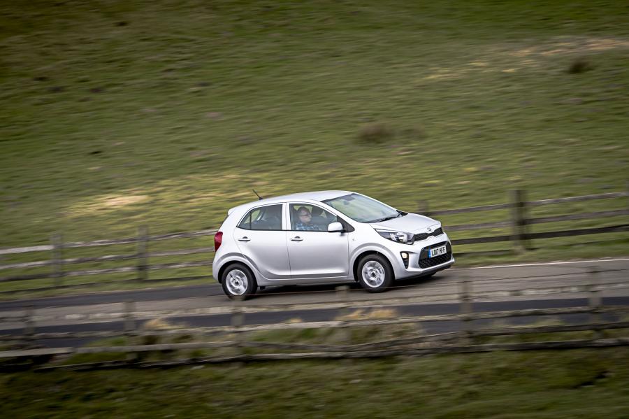  Kia Picanto 2017 года  (UK) (фото 47 из 80)